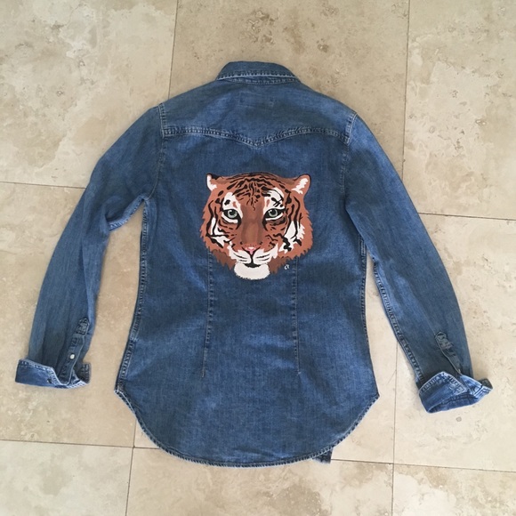 Custom Painted Tiger Jean Shirt Jacket - Picture 5 of 8